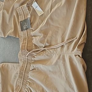 GapFit high rise runaround pant NWT